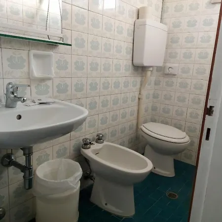 Brezza Hotel 3*