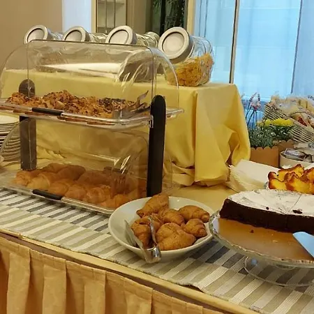 Hotel Brezza 3*