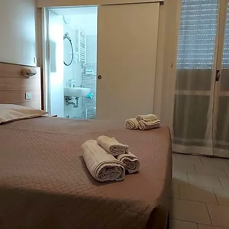 Hotel Brezza 3*
