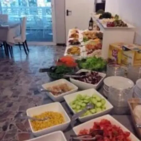 Ξενοδοχείο Brezza Ρίμινι